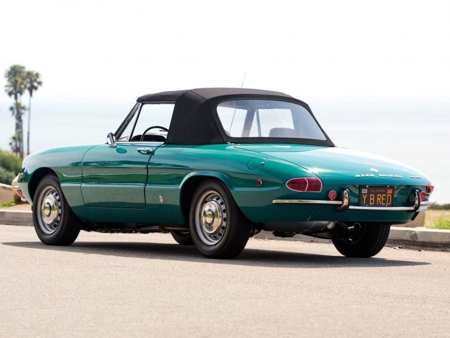  Alfa Romeo 1750 Spider Veloce (105) 1968 года  (NA) (фото 4 из 9)